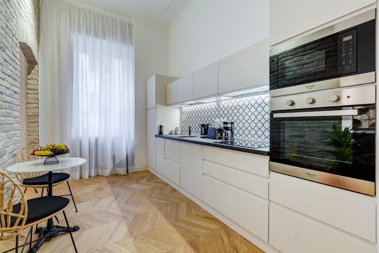 Апартаменты The Heart Of Rome Luxury House Экстерьер фото